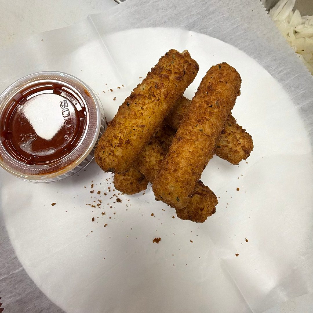 6Pc Mozzarella Stix Appetizers.
