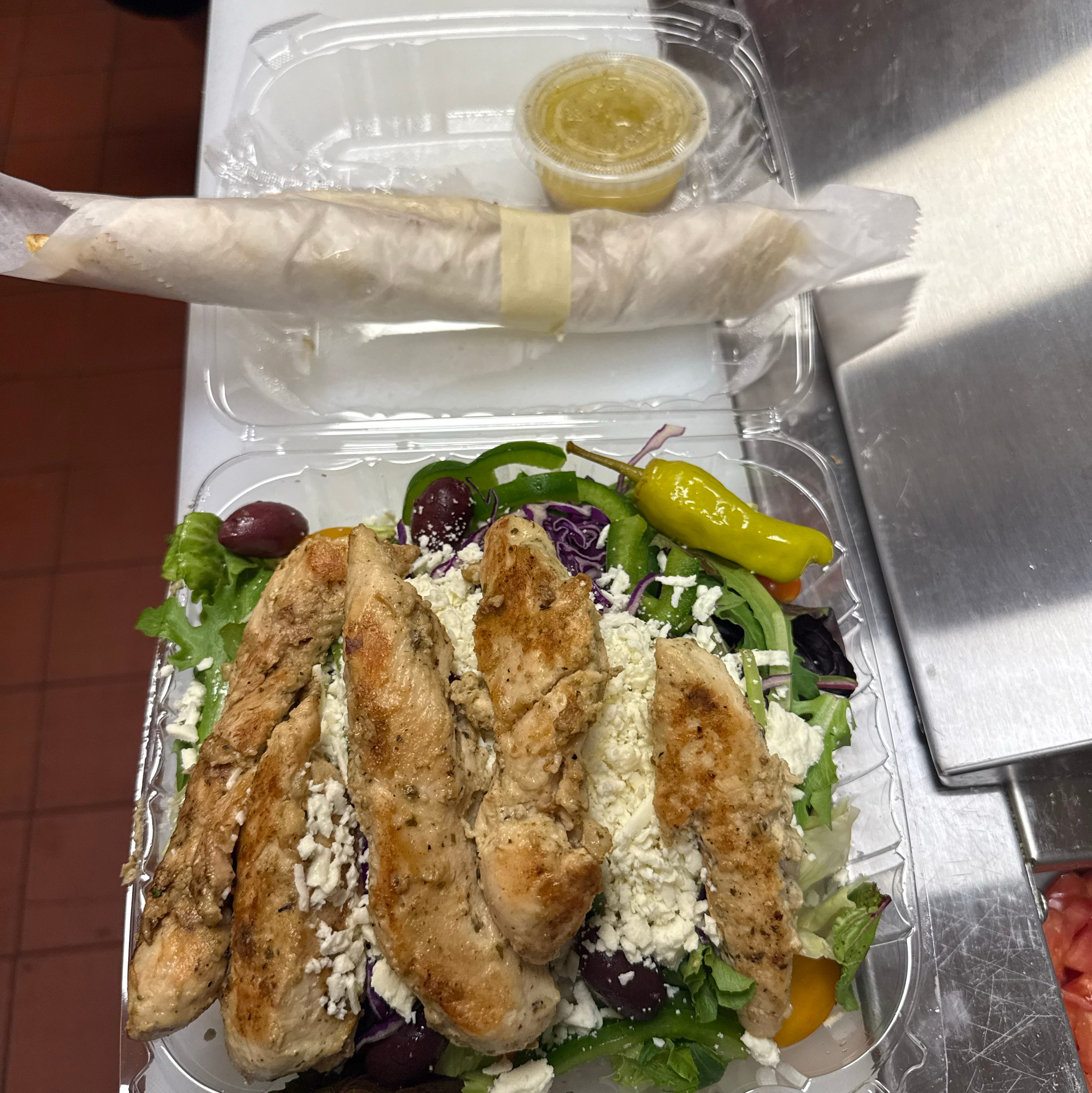 Reg Greek Salad.